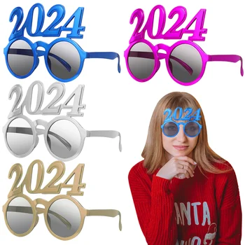 4 бр. Декор 2024 Новогодишно парти Дигитални забавни слънчеви очила 4бр очила използват очила Години Годишен фото реквизит