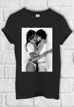 Лесбийска целувка Секси момичета Смешни тениски Мъже Жени Суитчър с качулка Унисекс 1231